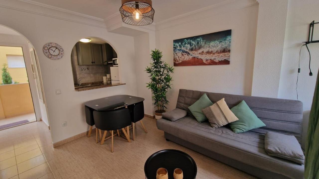 Lovely One Bedroom Unit With Balcony And Pool Denia