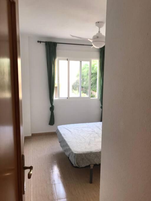 Lovely One Bedroom Unit With Balcony And Pool Appartement *