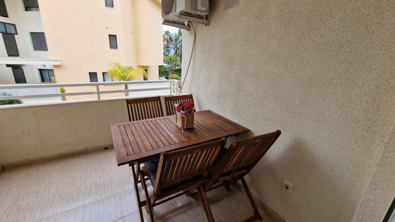Lovely One Bedroom Unit With Balcony And Pool Appartement *