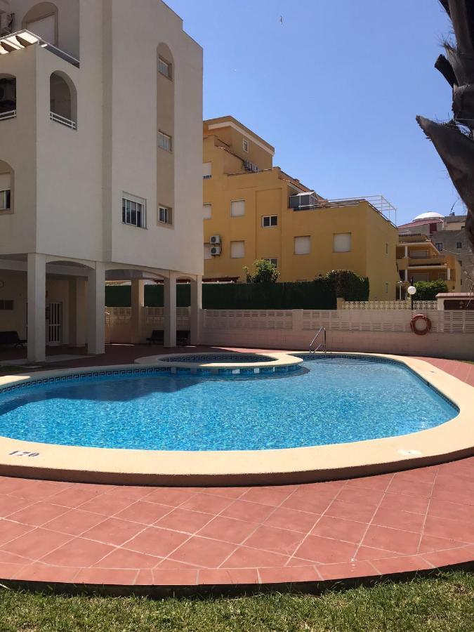 Lovely One Bedroom Unit With Balcony And Pool Appartement